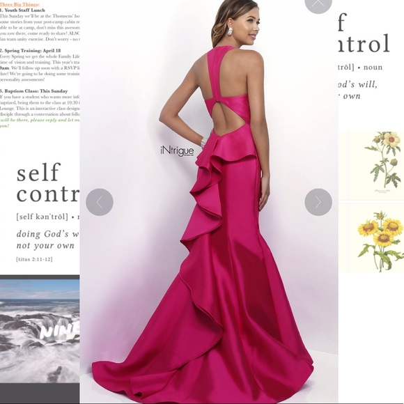 NAVY PROM DRESS - Picture 4 of 4